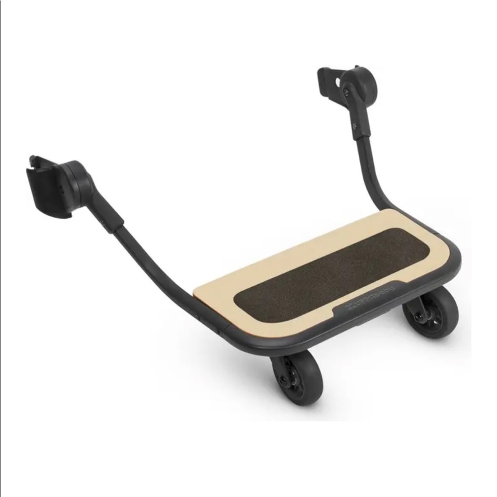 Uppababy v2 piggy back ride along board
